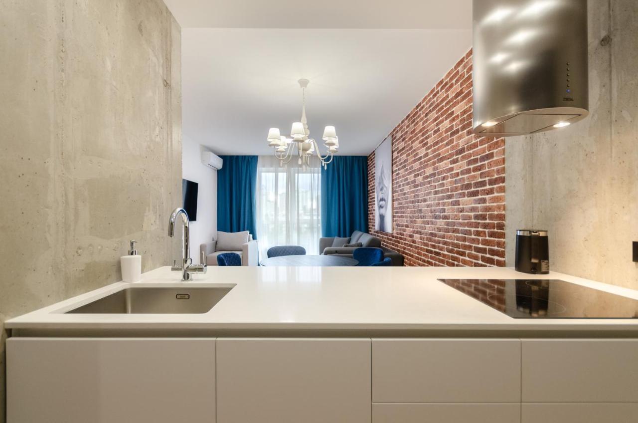 Petrovdom 12-95 Loft Apartments At Rc Kvartet, 16Г Vasyl Lypkivskyi Street Kiev Eksteriør bilde
