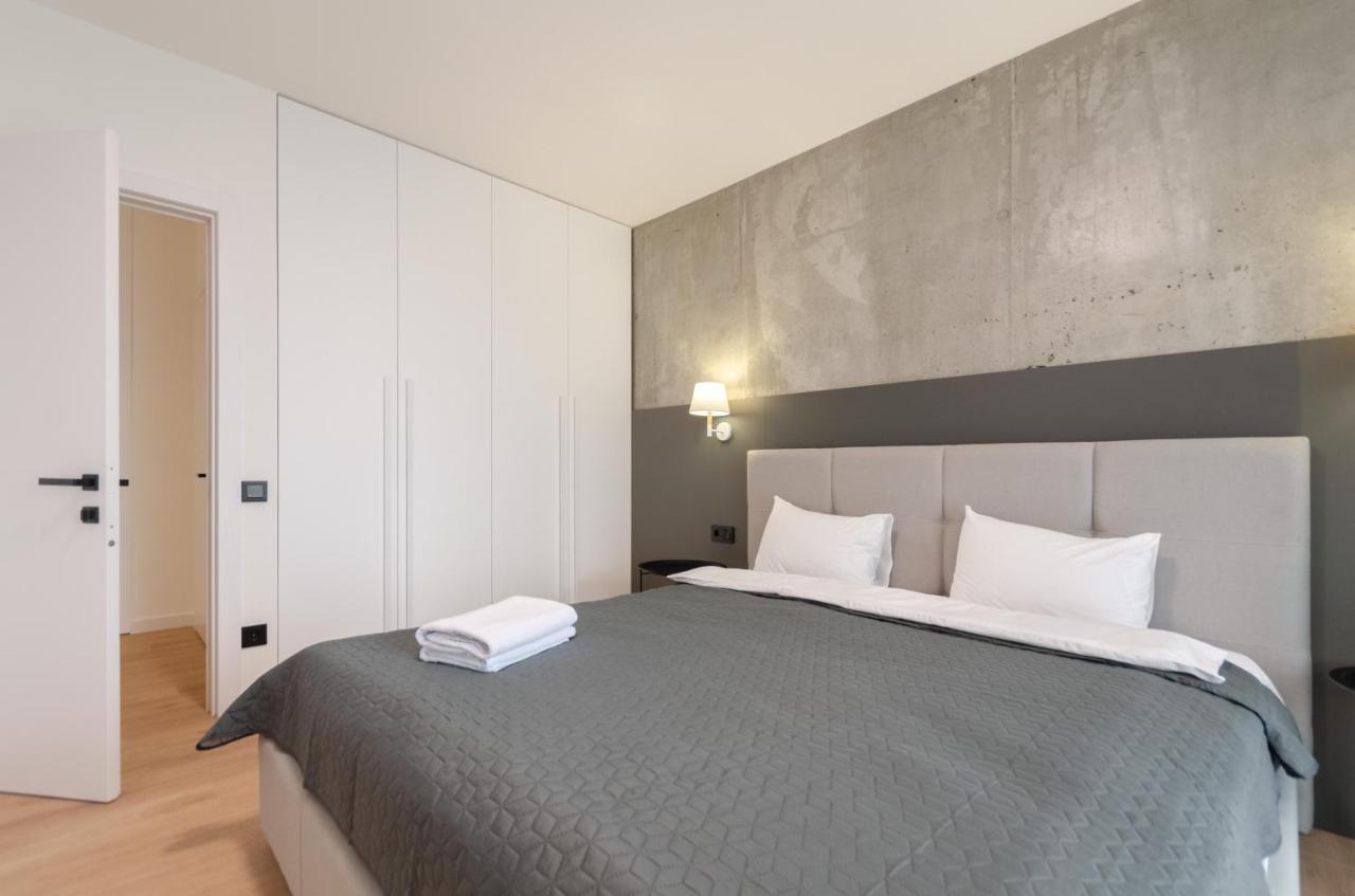 Petrovdom 12-95 Loft Apartments At Rc Kvartet, 16Г Vasyl Lypkivskyi Street Kiev Eksteriør bilde